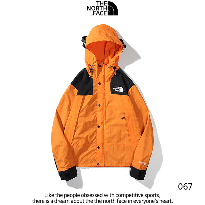 The North Face Men's Outwear 267